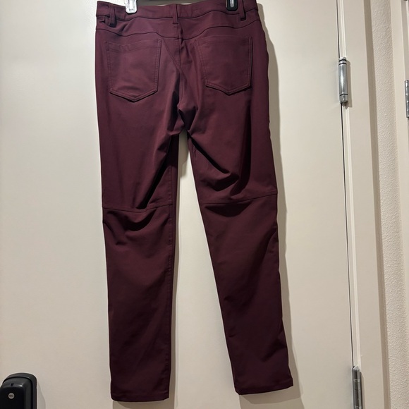 Lululemon ABC Slim Fit Men's Burgundy maroon Pants size 32 x 31 chino warpstreme - Picture 5 of 12